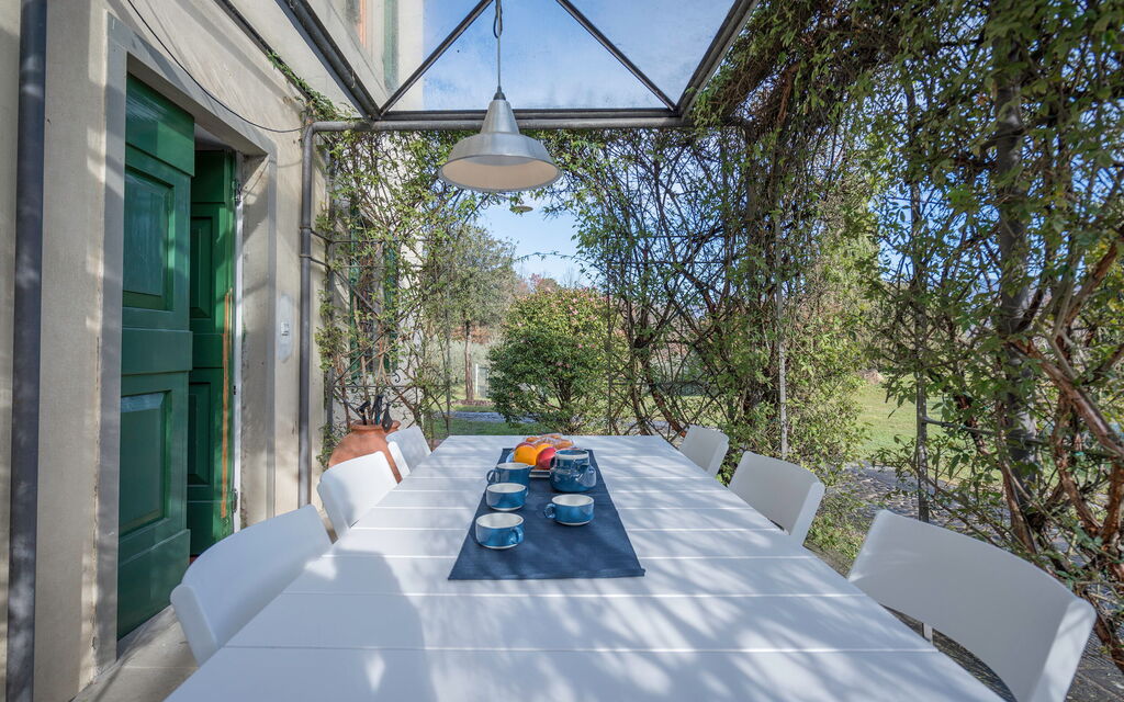 Il Villino Del Collezionista With Pool In Pistoia: Autumn, Garden, Spring, Summer