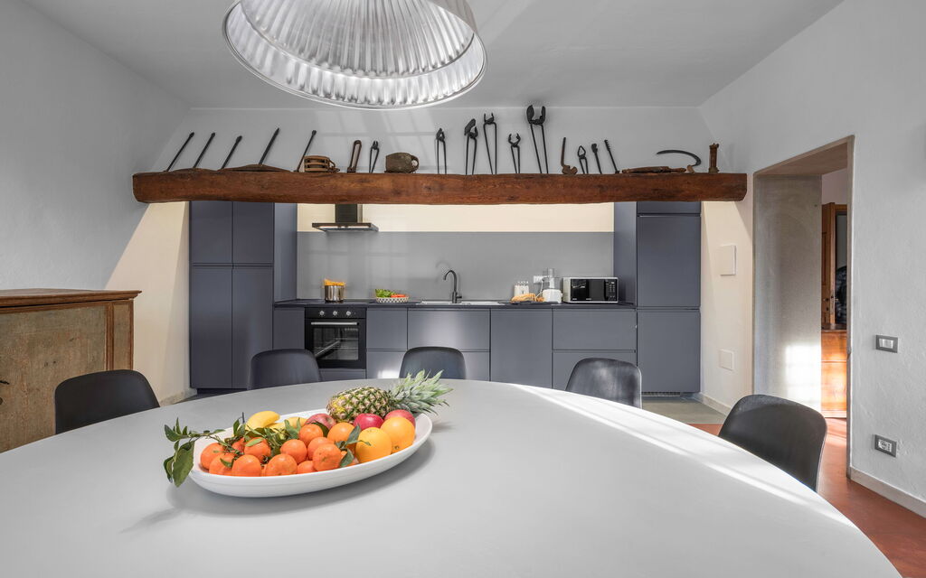 Il Villino Del Collezionista With Pool In Pistoia: Autumn, Kitchen, Spring, Summer