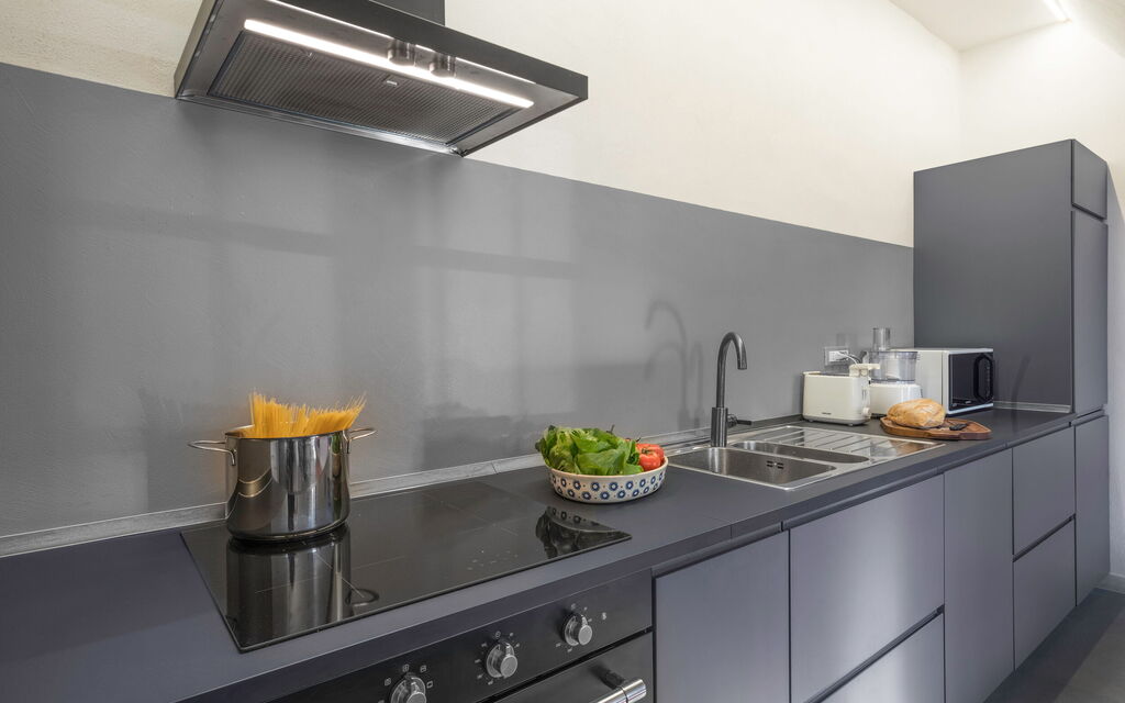 Il Villino Del Collezionista With Pool In Pistoia: Autumn, Kitchen, Spring, Summer