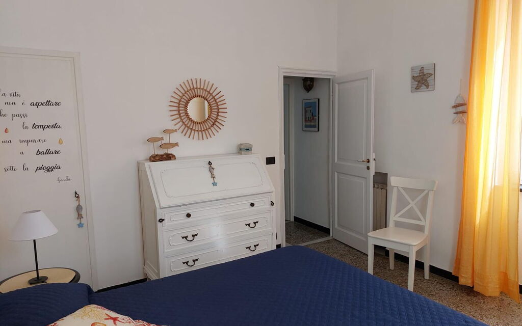 Casa Annalù With Garden, Wifi, Bogliasco: Autunno, Camera da letto, Estate, Primavera