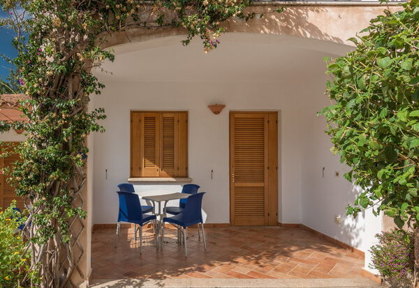 Crystal Pool Village In Tanaunella: Autunno, Estate, Giardino, Inverno, Primavera