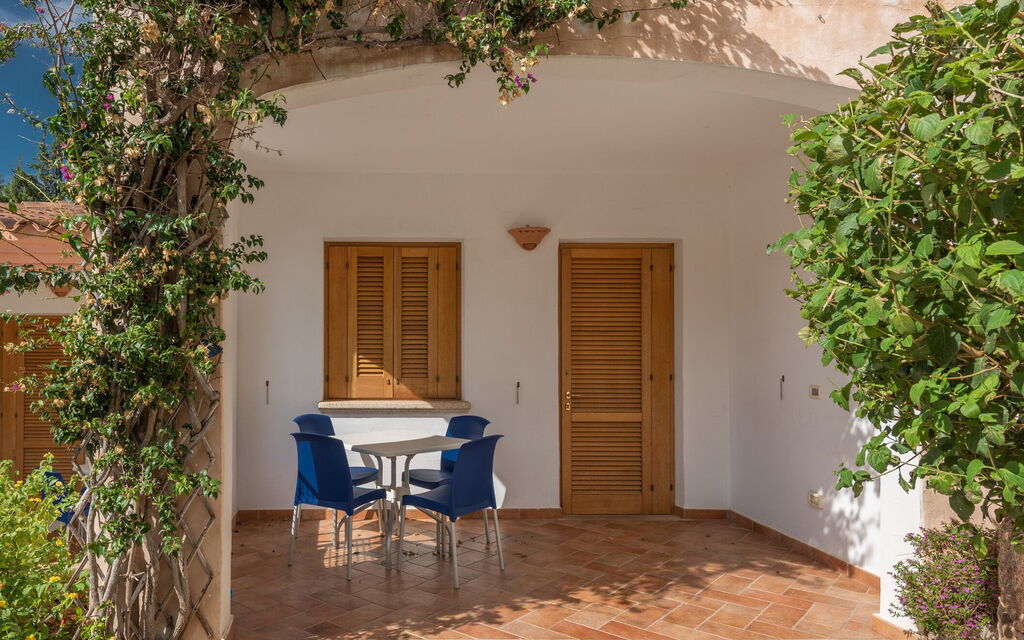 Crystal Pool Village In Tanaunella: Autumn, Garden, Spring, Summer, Winter