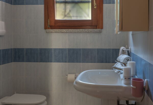 Budoni Homes Seaside, Ac And Bike: Autunno, Bagno, Estate, Inverno, Primavera