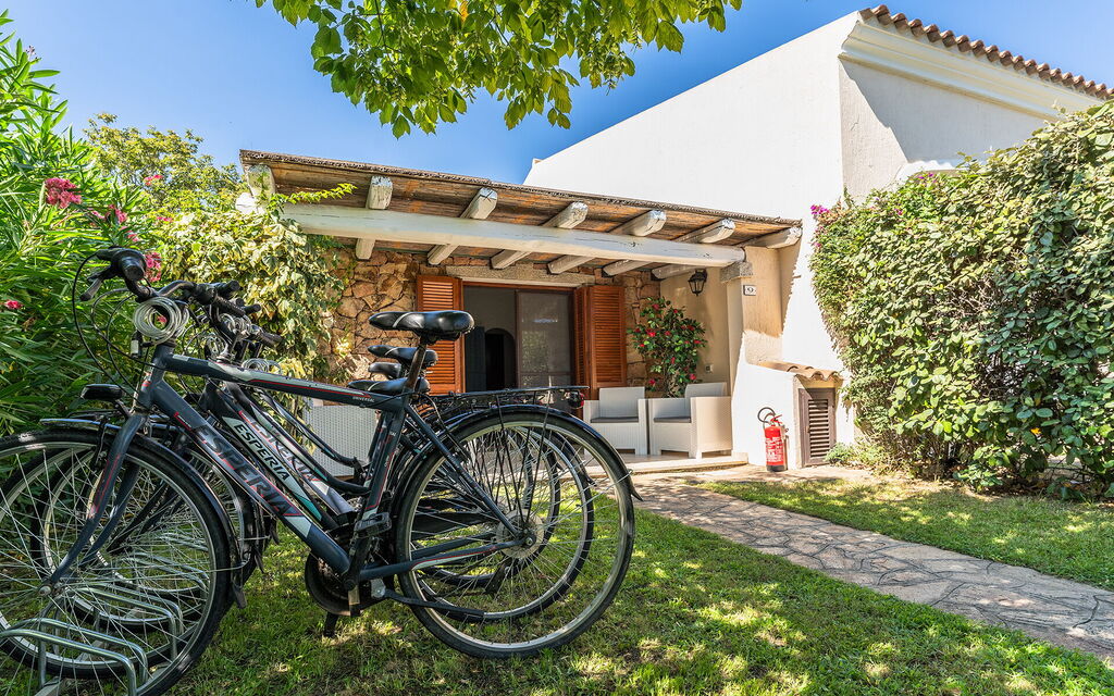 Budoni Homes Seaside, Ac And Bike: Activities, Autumn, Spring, Summer, Winter