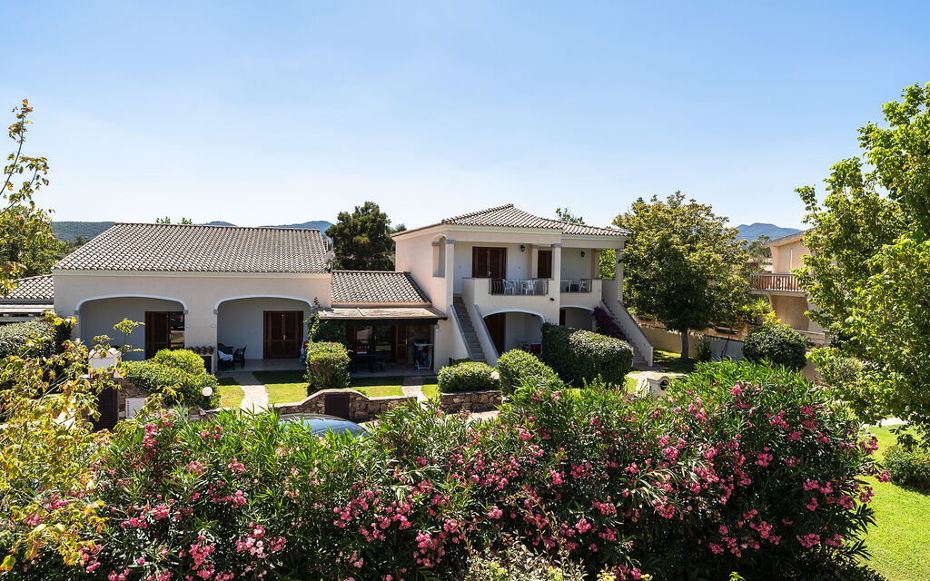 Budoni Homes Seaside, Ac And Bike: Autumn, Building Exterior, Spring, Summer, Winter