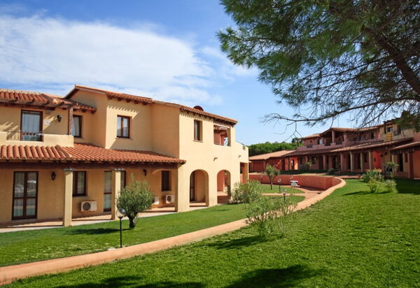 Il Mirto Appartamenti, Ac e Wifi, Gallura: Autunno, Estate, Esterni, Primavera