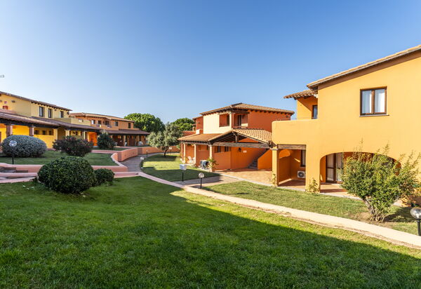 Il Mirto Appartamenti, Ac e Wifi, Gallura: Autunno, Estate, Esterni, Primavera