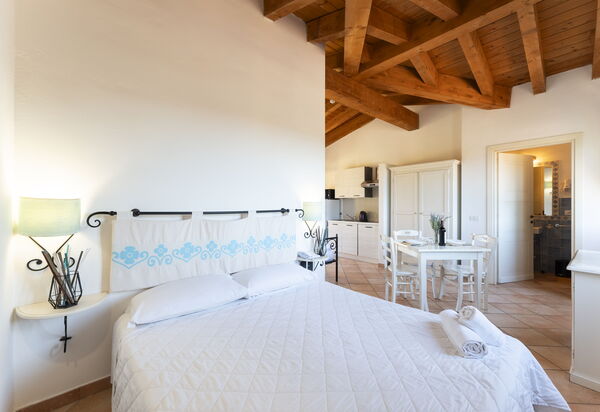 Il Mirto Appartamenti, Ac e Wifi, Gallura: Autunno, Camera da letto, Estate, Inverno, Primavera