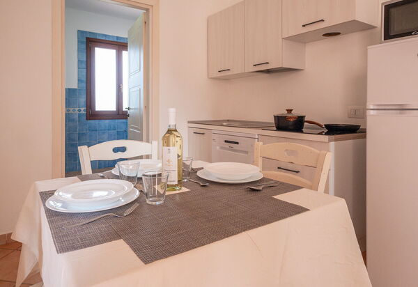 Il Mirto Appartamenti, Ac e Wifi, Gallura: Autunno, Estate, Inverno, Primavera, Sala da pranzo