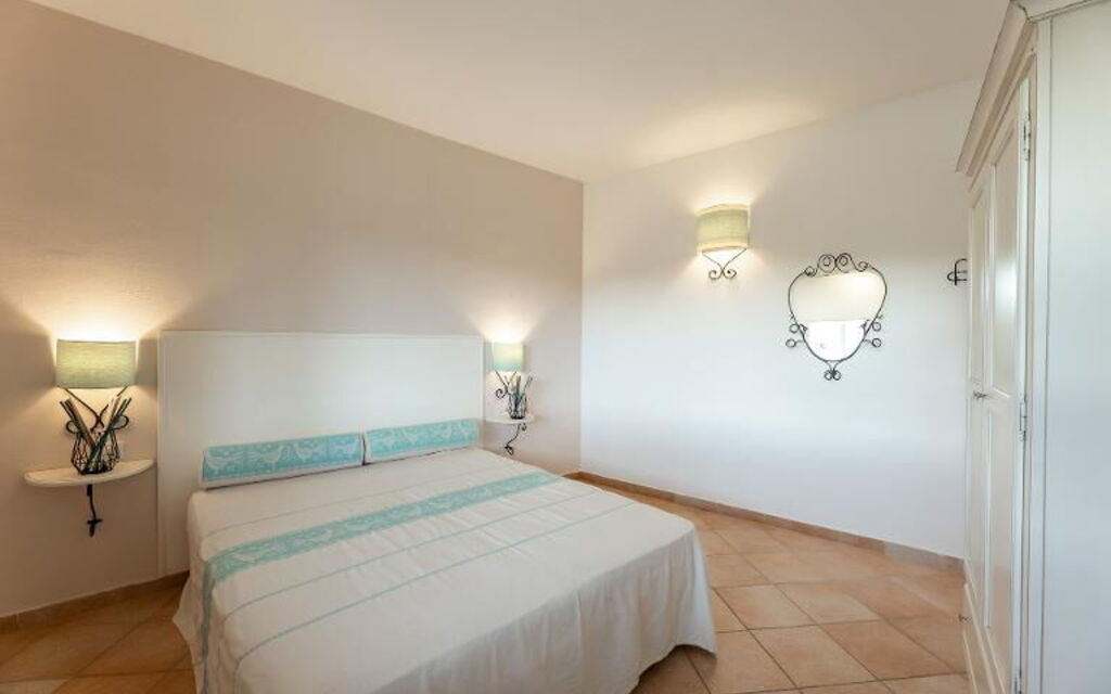 Il Mirto Appartamenti, Ac e Wifi, Gallura - : Autunno, Camera da letto, Estate, Inverno, Primavera