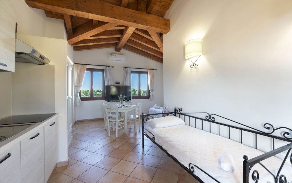Il Mirto Appartamenti, Ac e Wifi, Gallura - : Autunno, Cucina, Estate, Inverno, Primavera, Soggiorno