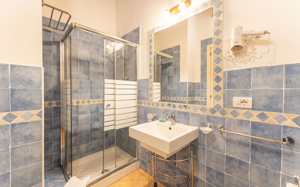 Il Mirto Appartamenti, Ac e Wifi, Gallura - : Autumn, Bathroom, Spring, Summer, Winter