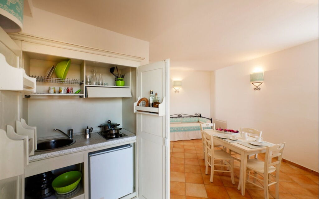 Il Mirto Appartamenti, Ac e Wifi, Gallura - : Autunno, Cucina, Estate, Inverno, Primavera