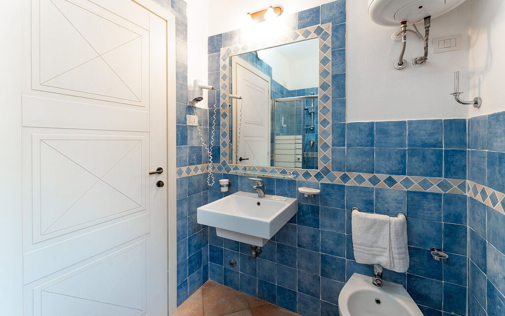 Il Mirto Appartamenti, Ac e Wifi, Gallura - : Autunno, Bagno, Estate, Inverno, Primavera