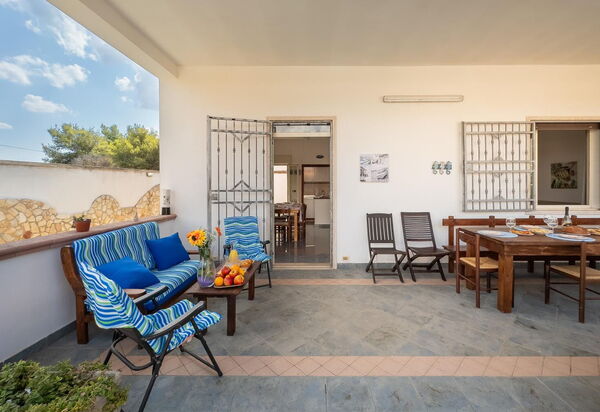 White Sand Private Villa Near The Sea, Wifi: Autunno, Balcone / Terrazza / Patio, Estate, Primavera