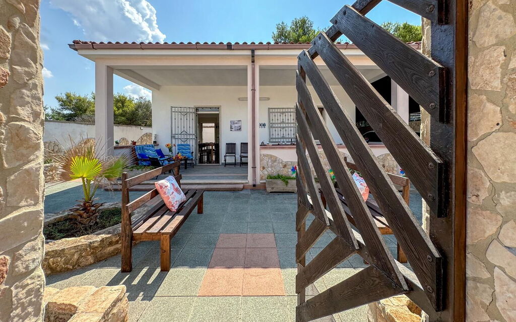 White Sand Private Villa Near The Sea, Wifi: Autunno, Entrata Principale, Estate, Primavera