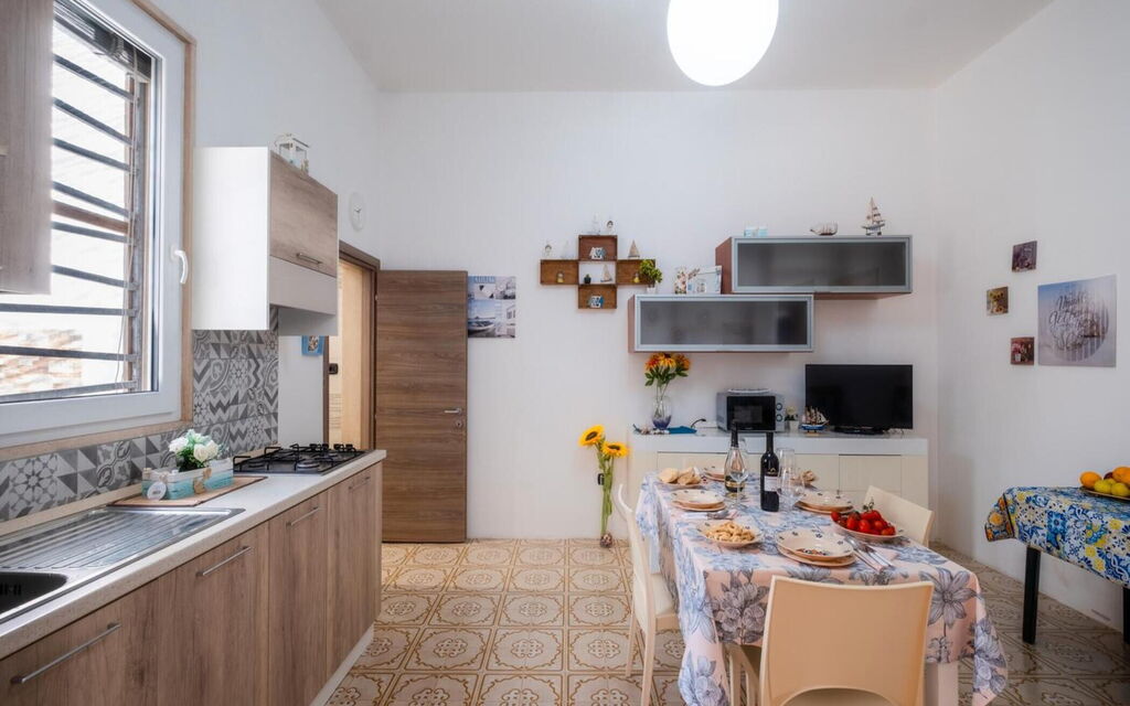 Villetta Red Coral Seaside Salento: Autumn, Kitchen, Living Room, Spring, Summer