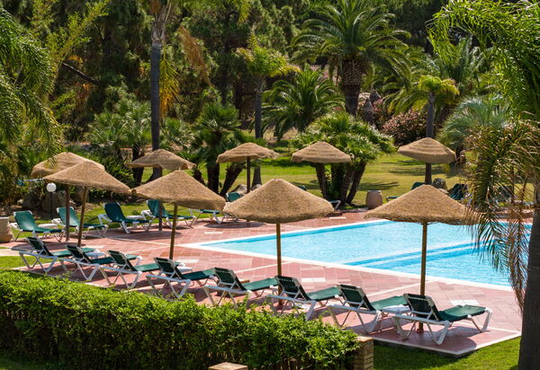 Tropical Residence In Santa Margherita Di Pula: Autunno, Estate, Inverno, Piscina, Primavera
