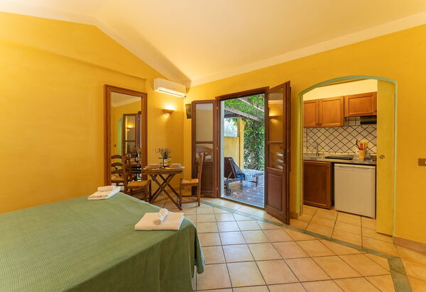 Tropical Residence In Santa Margherita Di Pula: Autunno, Camera da letto, Estate, Inverno, Primavera