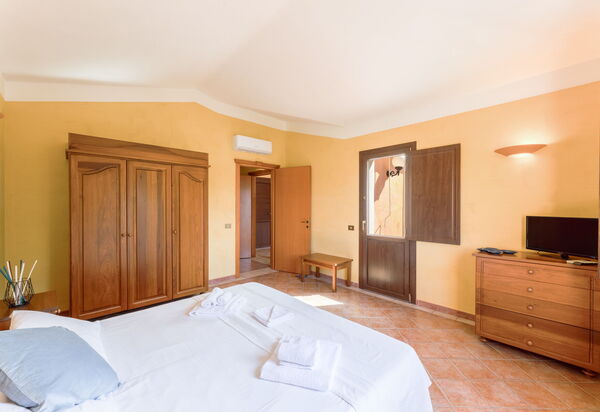 Tropical Residence In Santa Margherita Di Pula: Autunno, Camera da letto, Estate, Inverno, Primavera