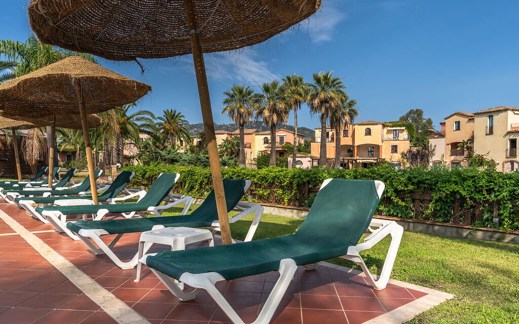 Tropical Residence In Santa Margherita Di Pula: Autunno, Estate, Inverno, Piscina, Primavera