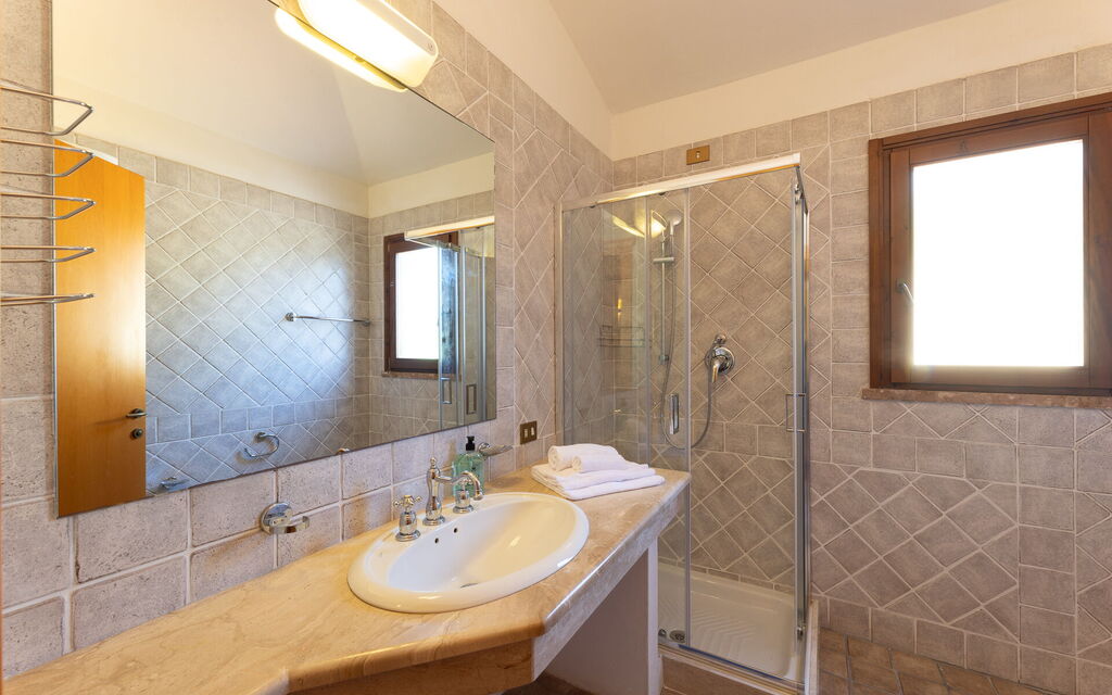 Tropical Residence In Santa Margherita Di Pula - : Autumn, Bathroom, Spring, Summer, Winter