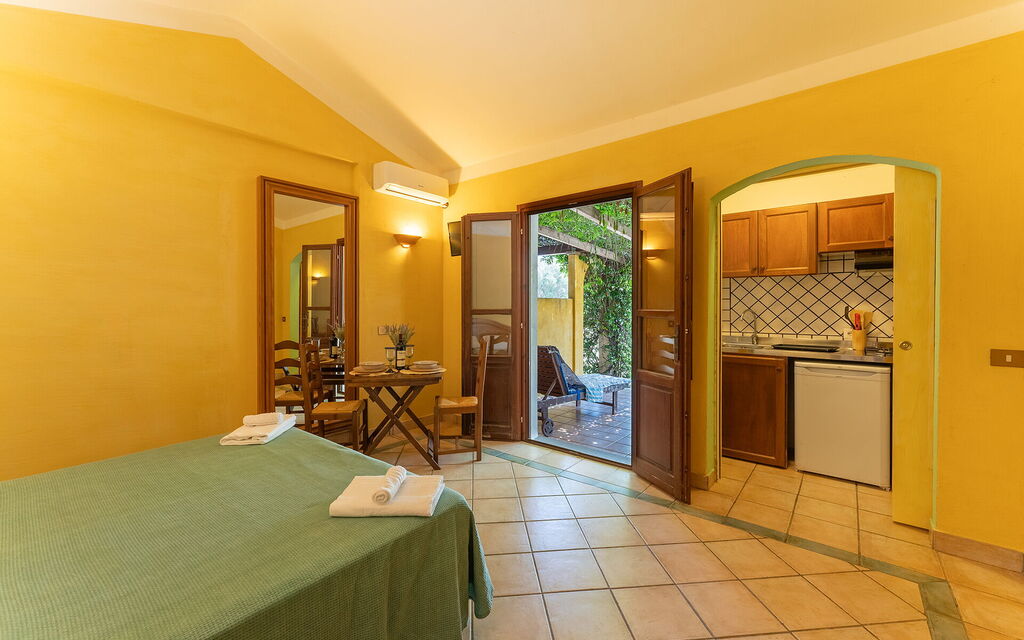 Tropical Residence In Santa Margherita Di Pula - : Autumn, Living Room, Spring, Summer, Winter