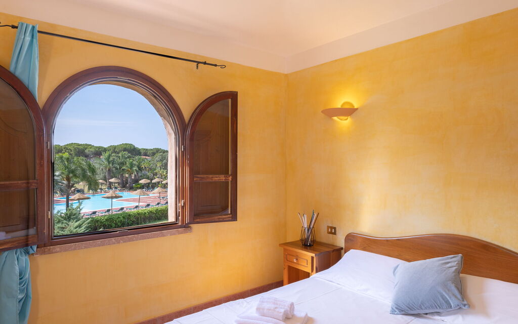 Tropical Residence In Santa Margherita Di Pula - : Autumn, Bedroom, Spring, Summer, Winter