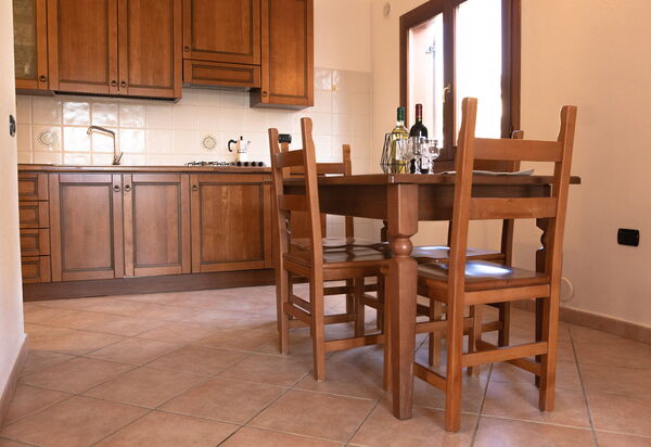 Violet Residence In Orosei: Autunno, Cucina, Estate, Inverno, Primavera, Sala da pranzo