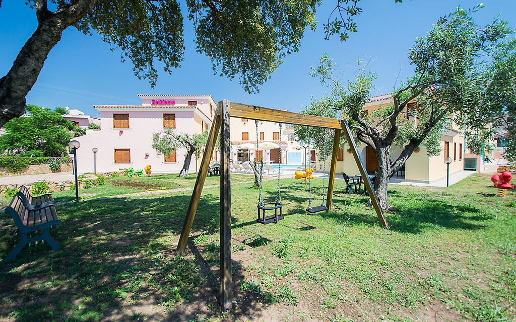 Violet Residence In Orosei: Activities, Autumn, Outdoor, Spring, Summer, Winter