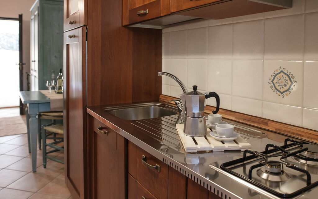 Violet Residence In Orosei - : Autumn, Kitchen, Spring, Summer, Winter