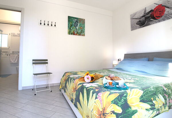 Villetta Elena, Ac, Wifi, Lido Degli Scacchi: Autumn, Bathroom, Bedroom, Spring, Summer