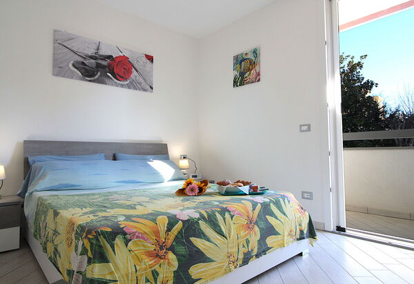 Villetta Elena, Ac, Wifi, Lido Degli Scacchi: Autumn, Bathroom, Bedroom, Spring, Summer