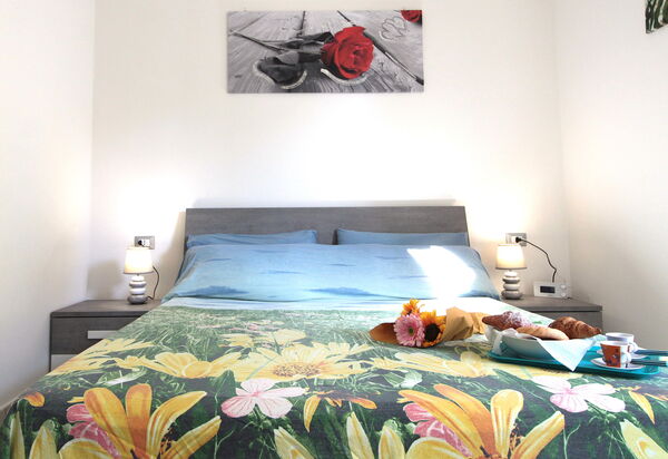 Villetta Elena, Ac, Wifi, Lido Degli Scacchi: Autumn, Bathroom, Bedroom, Spring, Summer