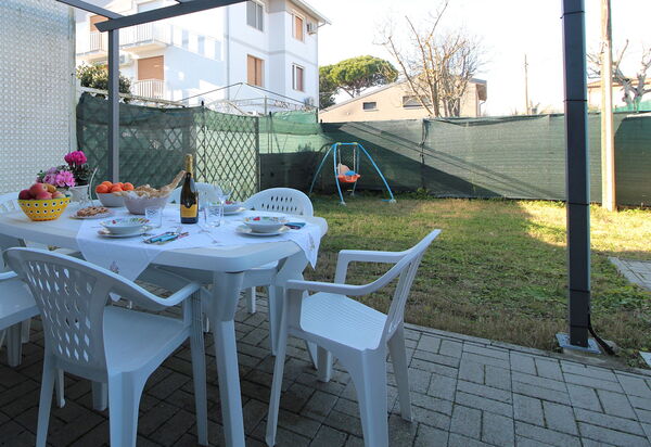 Villetta Elena, Ac, Wifi, Lido Degli Scacchi: Autumn, Garden, Spring, Summer