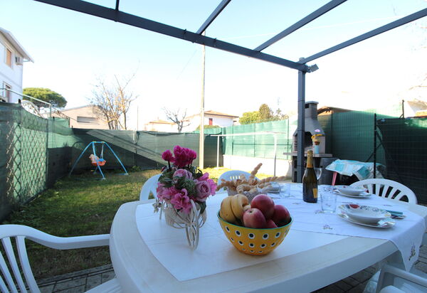 Villetta Elena, Ac, Wifi, Lido Degli Scacchi: Autumn, Garden, Spring, Summer