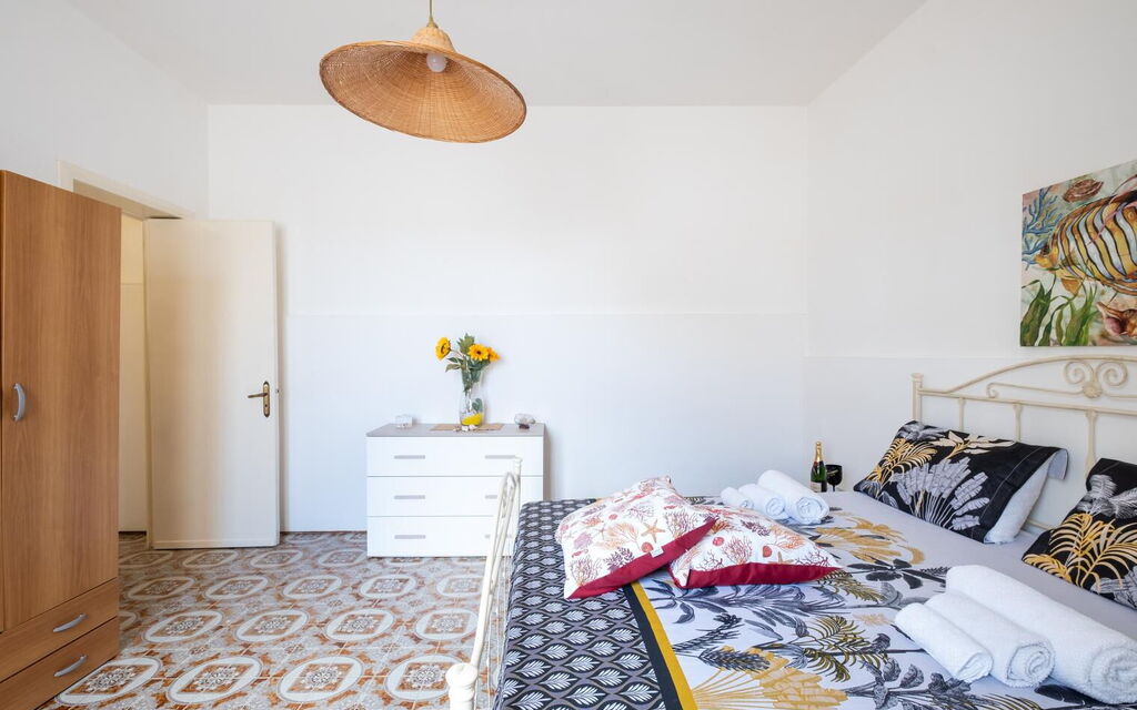 Villa Heart Island Vista Mare: Autumn, Bedroom, Spring, Summer