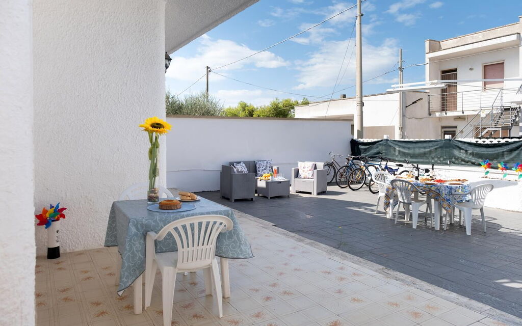 Villa Heart Island Vista Mare: Autumn, Building Exterior, Spring, Summer