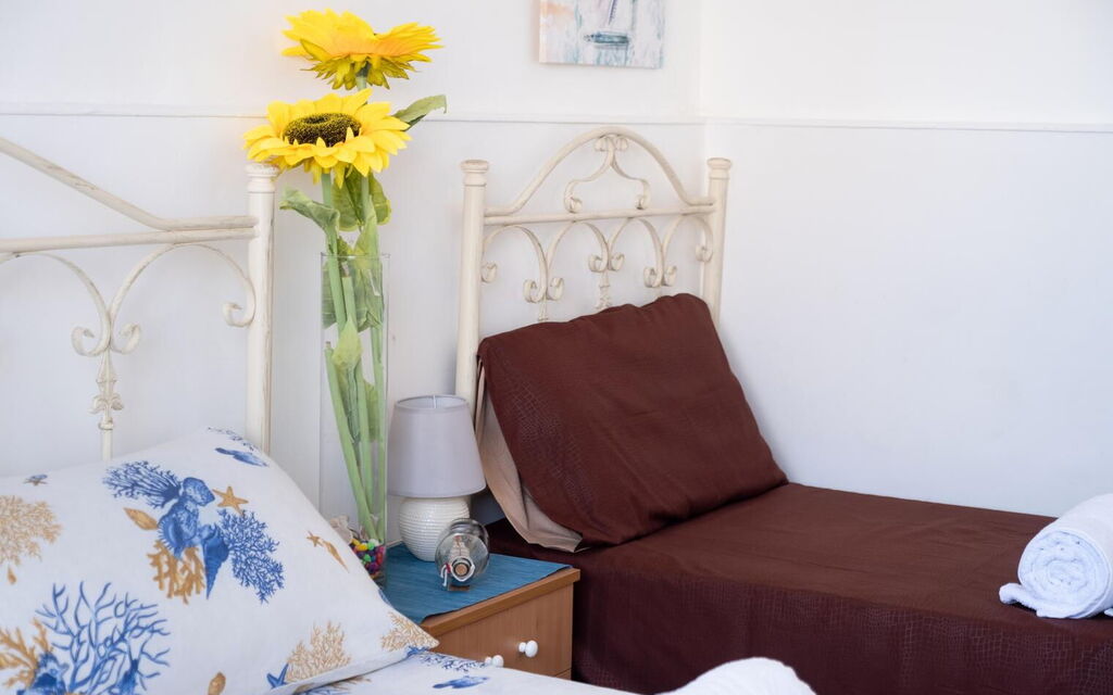 Villa Heart Island Vista Mare: Autumn, Bedroom, Spring, Summer