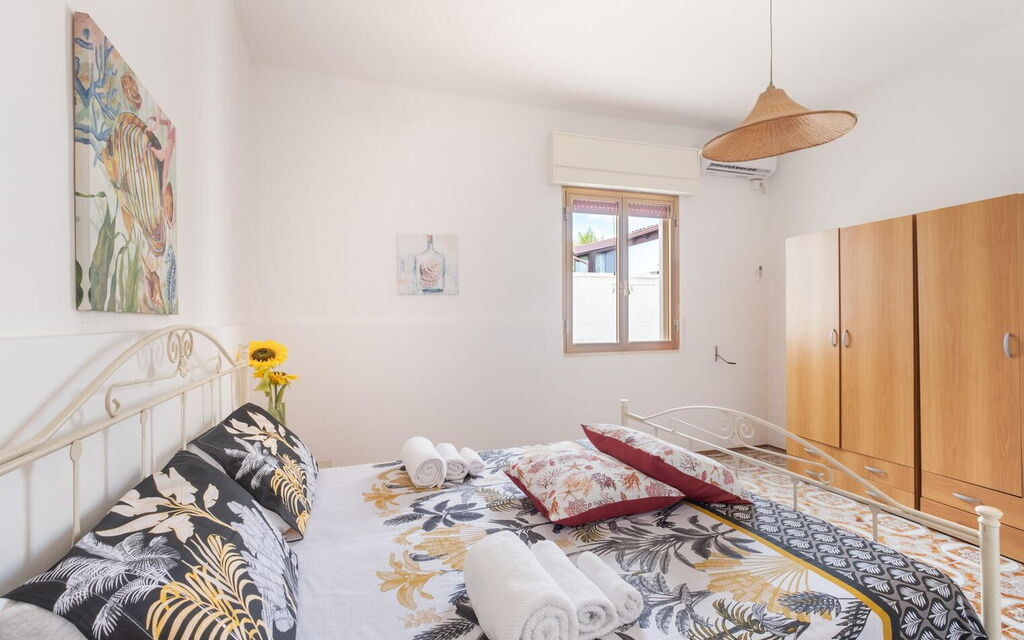 Villa Heart Island Vista Mare: Autumn, Bedroom, Spring, Summer