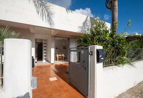 Villetta Sea Breeze, Wi-fi, Garden And Ac: Autunno, Entrata Principale, Estate, Giardino, Inverno, Primavera