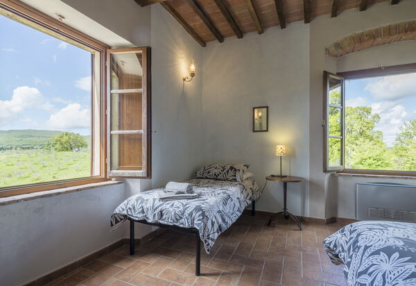 San Paolo Farm, Wifi, Pool, Val Di Cecina: Autunno, Camera da letto, Estate, Primavera