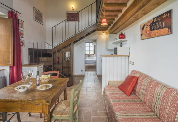 San Paolo Farm, Wifi, Pool, Val Di Cecina: Autunno, Cucina, Estate, Primavera, Soggiorno