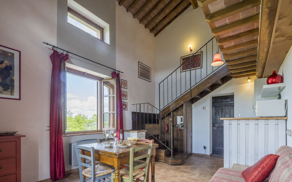 San Paolo Farm, Wifi, Pool, Val Di Cecina: Autunno, Cucina, Estate, Primavera, Soggiorno