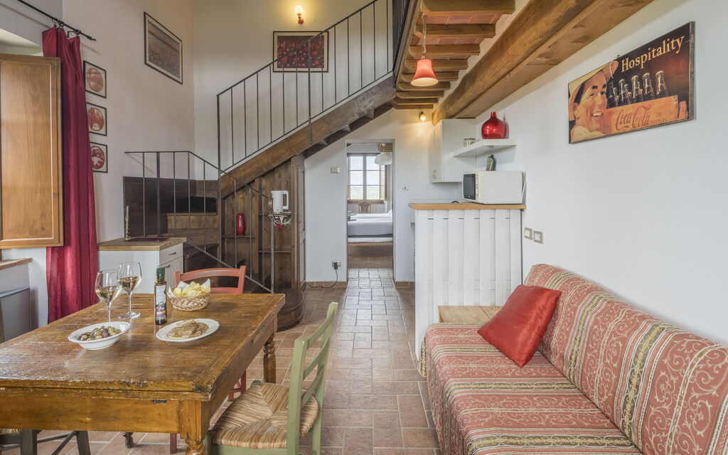 San Paolo Farm, Wifi, Pool, Val Di Cecina: Autunno, Cucina, Estate, Primavera, Soggiorno