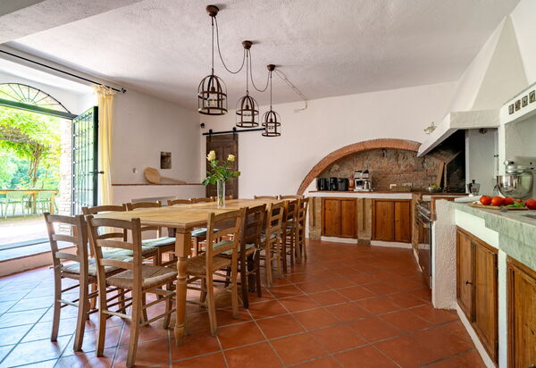 Montaione Country House Amarrante, Pool, Ac: Autumn, Kitchen, Spring, Summer