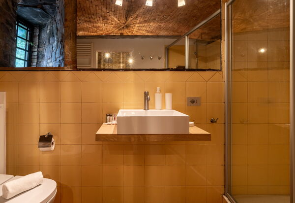 Montaione Country House Amarrante, Pool, Ac: Autumn, Bathroom, Spring, Summer