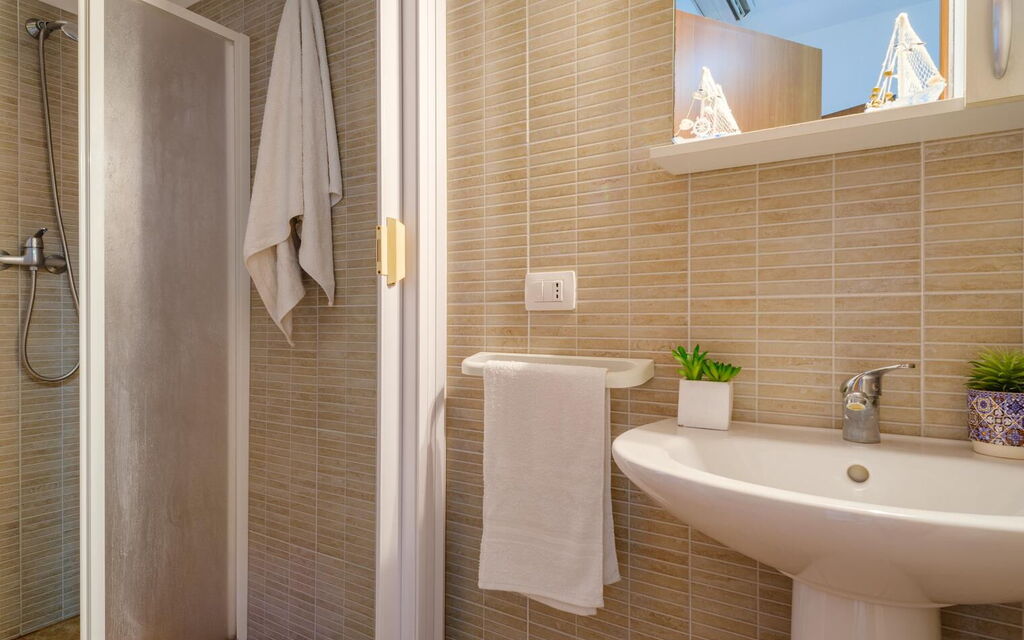 Wavefront San Foca, W-fi, Ac: Autunno, Bagno, Estate, Inverno, Primavera