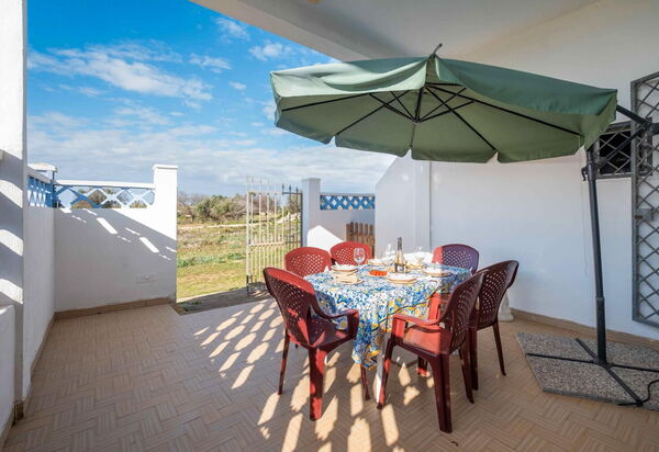 Sunny Haven Villa In Torre Lapillo: Autunno, Estate, Giardino, Inverno, Primavera