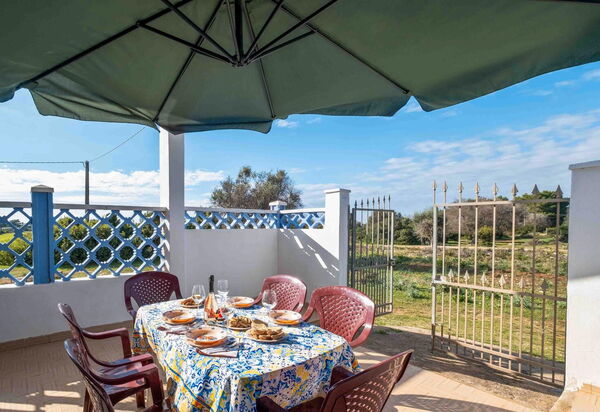 Sunny Haven Villa In Torre Lapillo: Autunno, Estate, Giardino, Inverno, Primavera